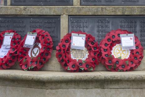 Wreaths at Brentwood War Memorial in November 2022